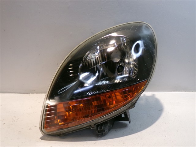 Luz esquerda 8200183917 RENAULT