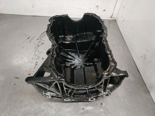 Panela de óleo de cárter do motor 8200188389 RENAULT