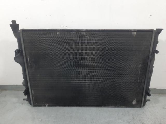 Radiador de esfriamento de motor 8200189288C RENAULT