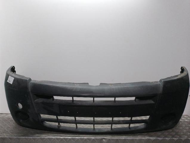 Pára-choque dianteiro 8200197134 RENAULT