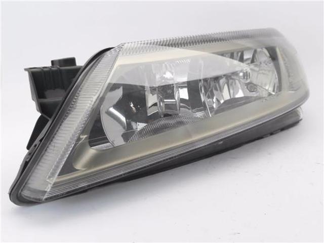Luz esquerda 8200207519 RENAULT