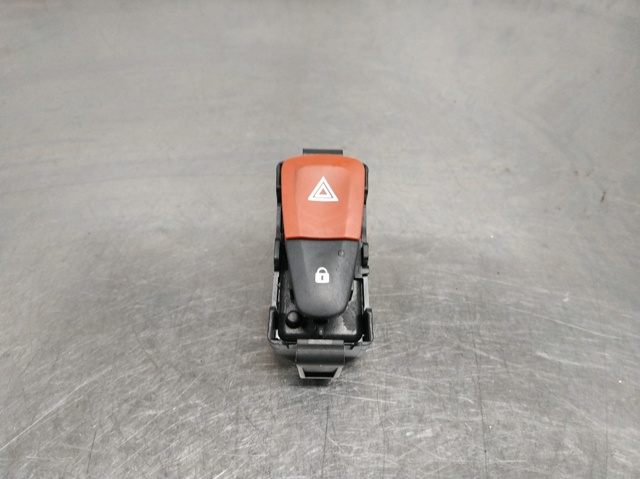 8200214896 Renault (RVI)