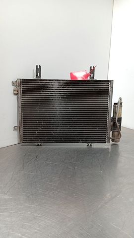 Radiador de aparelho de ar condicionado 8200221131 RENAULT