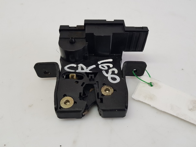 Fecho de tampa de porta-malas (de 3ª/5ª porta traseira) 8200229953 RENAULT