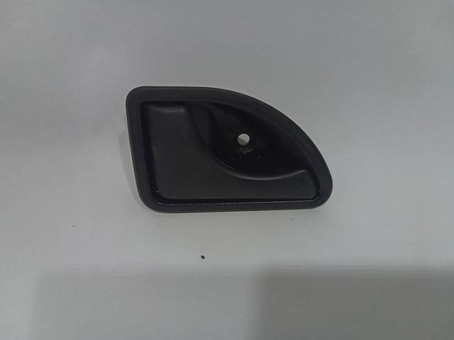 Maçaneta interna esquerda da porta dianteira 8200247802 RENAULT