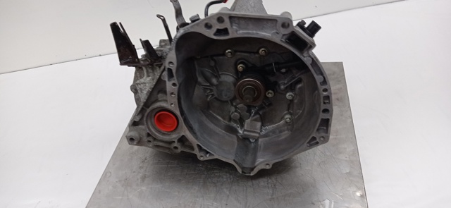 8200247902 Nissan/Infiniti