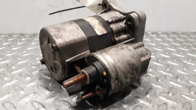 8200266777A Renault (RVI)