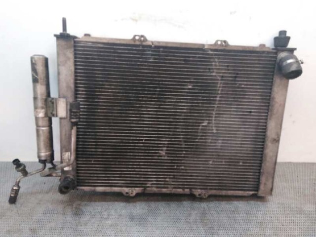 Radiador de aparelho de ar condicionado 8200267994 NISSAN
