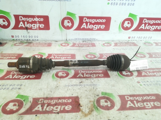 Semieixo (acionador) dianteiro esquerdo 8200276407 RENAULT