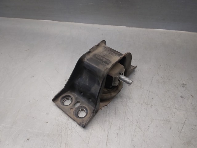 Coxim (suporte) direito de motor 8200281186 RENAULT