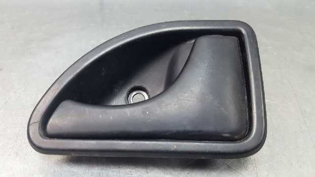Maçaneta interna direita da porta dianteira 8200285837 RENAULT