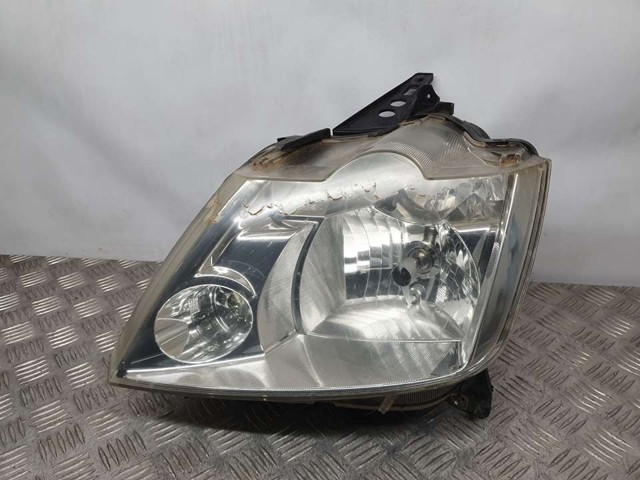 Luz esquerda 8200301829 RENAULT
