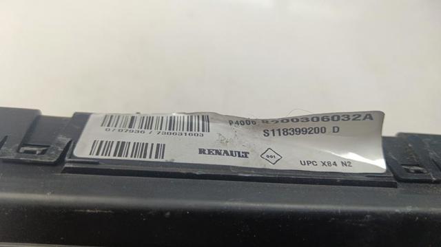 8200306032A Renault (RVI)