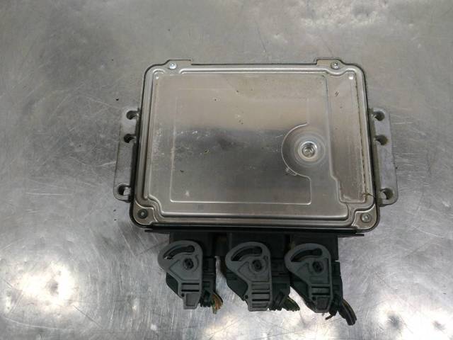 Módulo de direção (Centralina eletrônica) de motor 8200310863 RENAULT