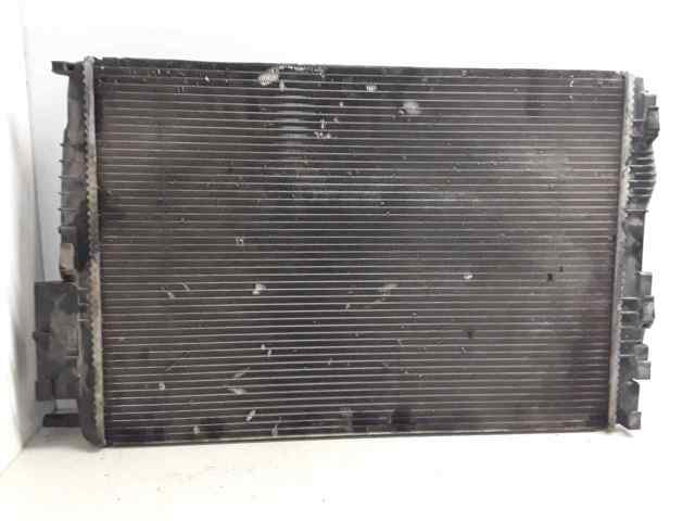 Radiador de esfriamento de motor 8200325007C RENAULT
