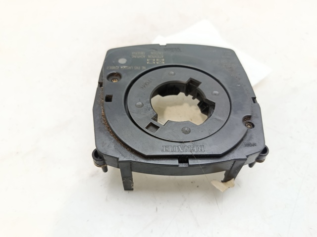 8200328899 Renault (RVI)