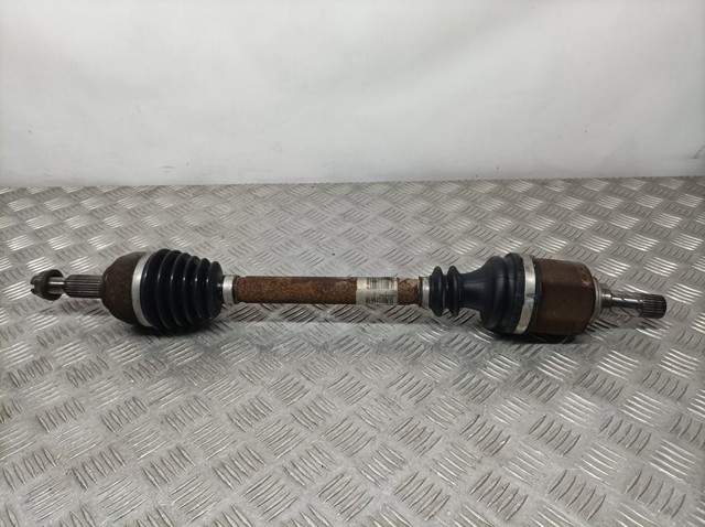 Semieixo (acionador) dianteiro esquerdo 8200330413 RENAULT