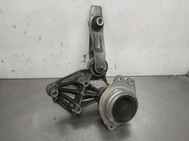 Coxim (suporte) direito de motor (bloco silencioso) 8200358665A RENAULT