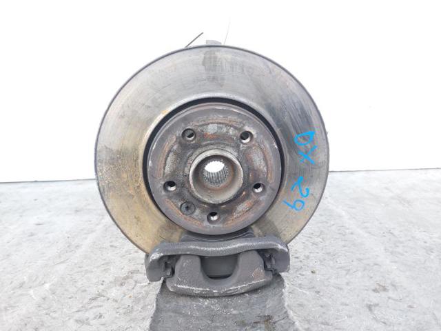 Cubo dianteiro 8200361237 RENAULT