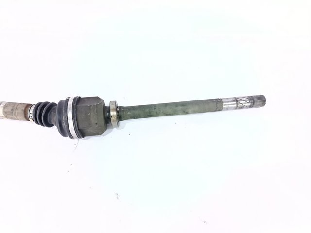 Semieixo (acionador) dianteiro direito 8200387466 RENAULT