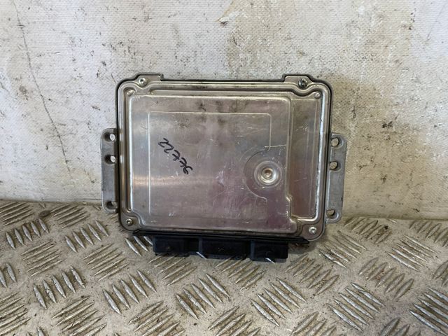 Módulo de direção (Centralina eletrônica) de motor 8200391966 RENAULT