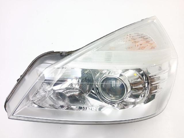 Luz esquerda 8200394706 RENAULT