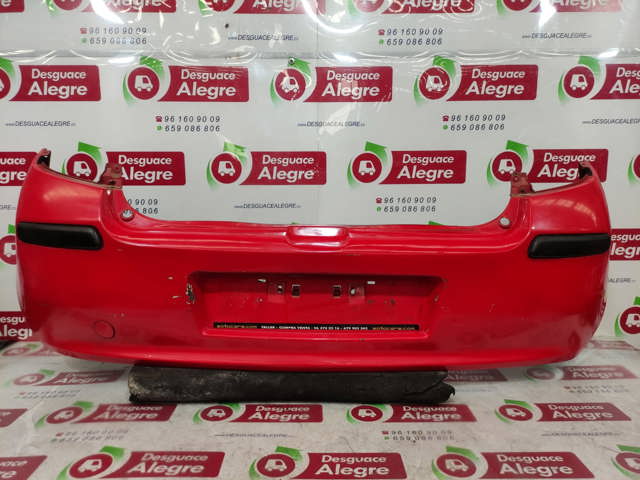 Pára-choque traseiro 8200402320 RENAULT