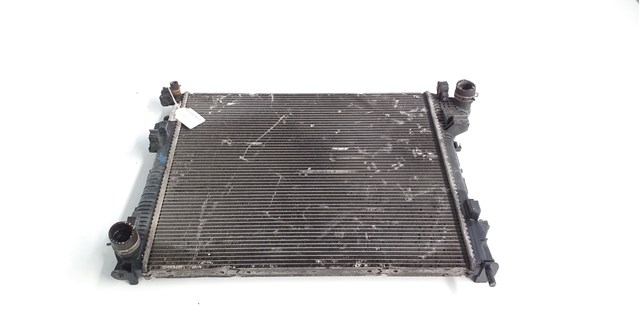 Radiador de esfriamento de motor 8200411166 NISSAN