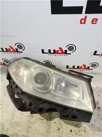 Luz direita 8200412754 RENAULT
