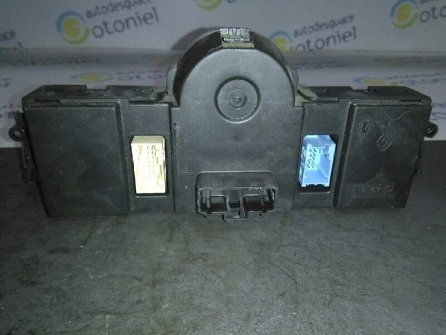 8200413906 Renault (RVI)