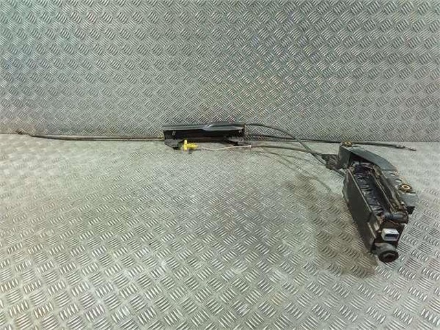 Unidade de controlo (módulo) do freio de estacionamento eletromecânico 8200418647 RENAULT