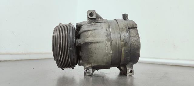 Compressor de aparelho de ar condicionado 8200424250 RENAULT