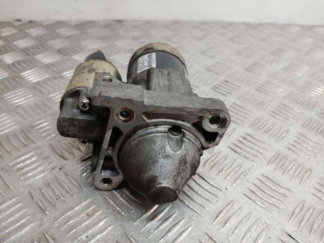 Motor de arranco 8200426577 RENAULT