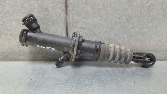 8200436137 Renault (RVI)