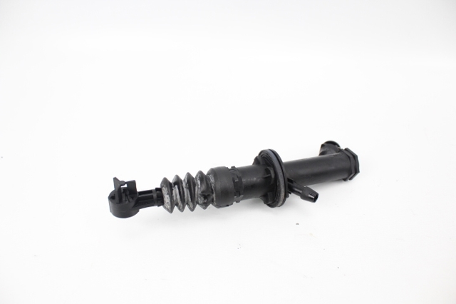 Cilindro mestre de embraiagem 8200436139 RENAULT
