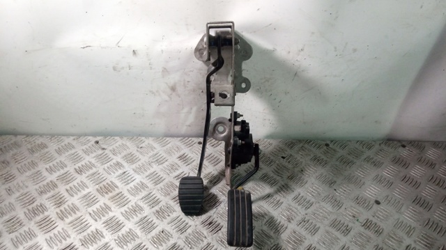 8200436878 Renault (RVI)