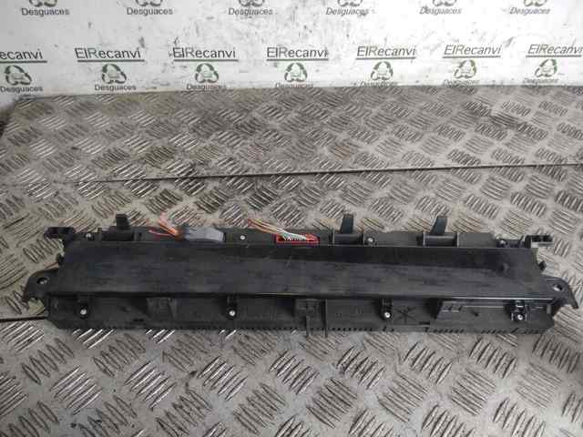 Painel de instrumentos (quadro de instrumentos) 8200451505 RENAULT