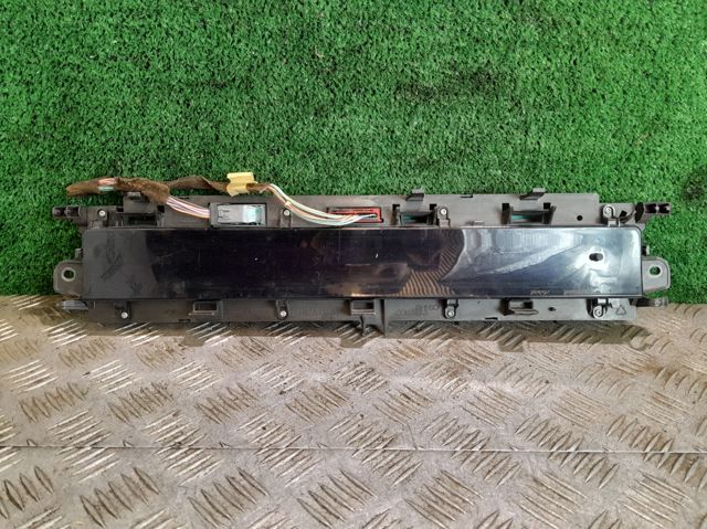 Painel de instrumentos (quadro de instrumentos) 8200451505 RENAULT