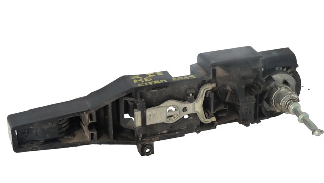 Suporte de maçaneta externa da porta dianteira esquerda 8200497521 MERCEDES