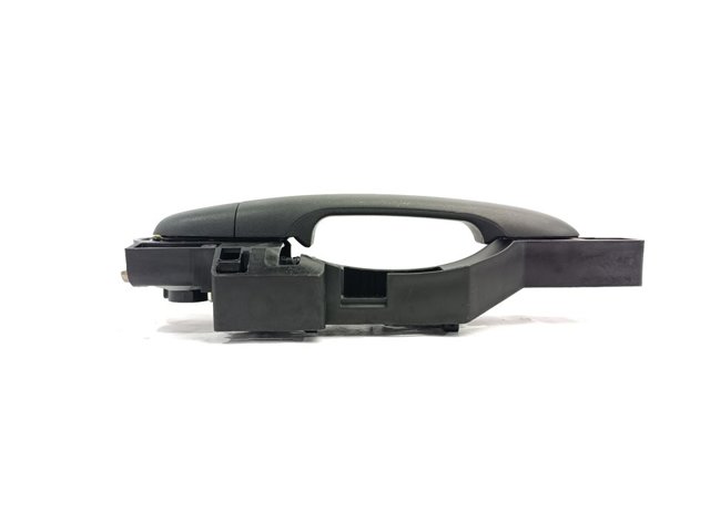 Suporte de maçaneta externa da porta dianteira direita 8200497590 MERCEDES
