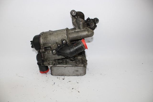 Radiador de óleo 8200507878 RENAULT