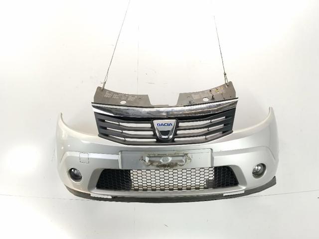 Pára-choque dianteiro 8200526596 RENAULT
