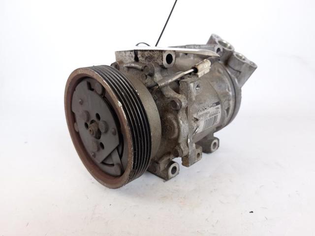 Compressor de aparelho de ar condicionado 8200526884A RENAULT