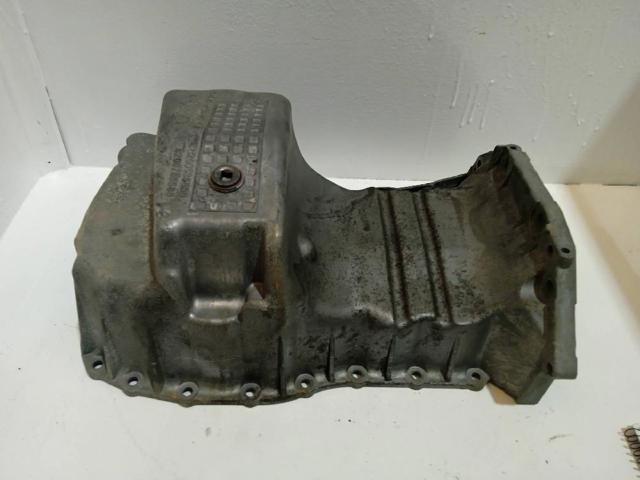 Panela de óleo de cárter do motor 8200535856 RENAULT