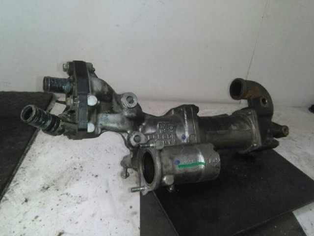 Radiador do sistema EGR de recirculação dos gases de escape 8200545260 RENAULT