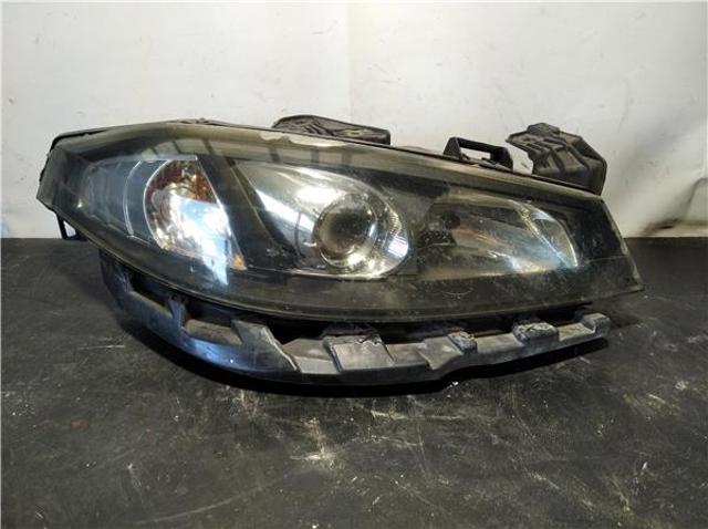 Luz esquerda 8200555905 RENAULT