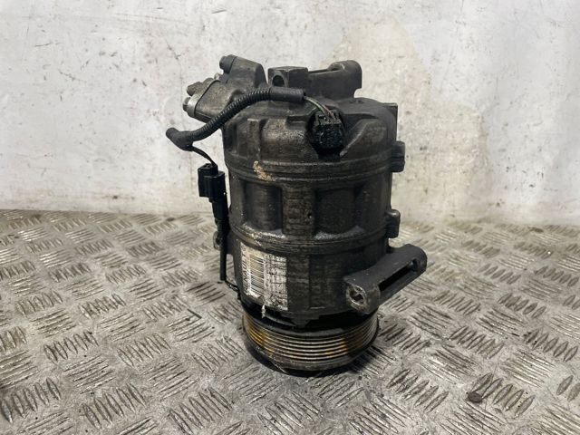 Compressor de aparelho de ar condicionado 8200577732 RENAULT