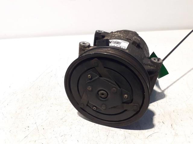 8200600110 Renault (RVI)