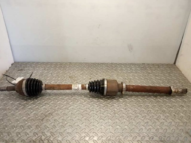 8200618111 Renault (RVI)
