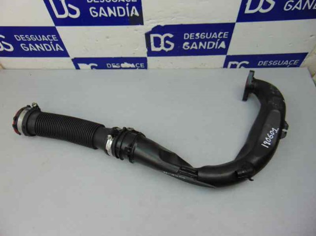 Cano derivado de ar, entrada na turbina (supercompressão) 8200645723 NISSAN